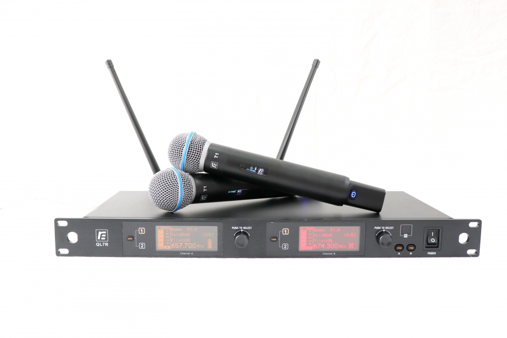 RFIntell QL7R/T1-A 651,800-683,400 МГц 2-канальная радиосистема с 2-мя ручными микрофонами в Петрозаводске